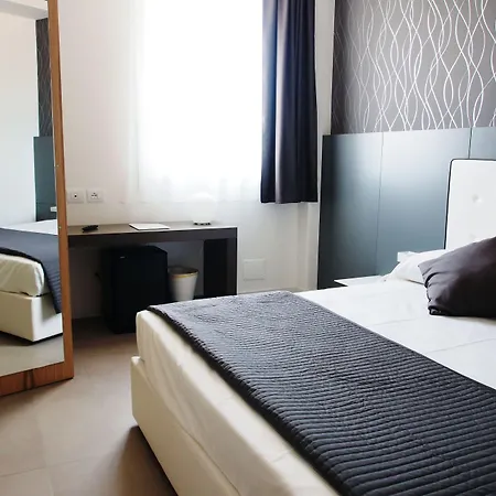 Hotel Sicilia 4*