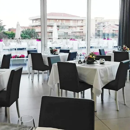 Hotel Sicilia 4*